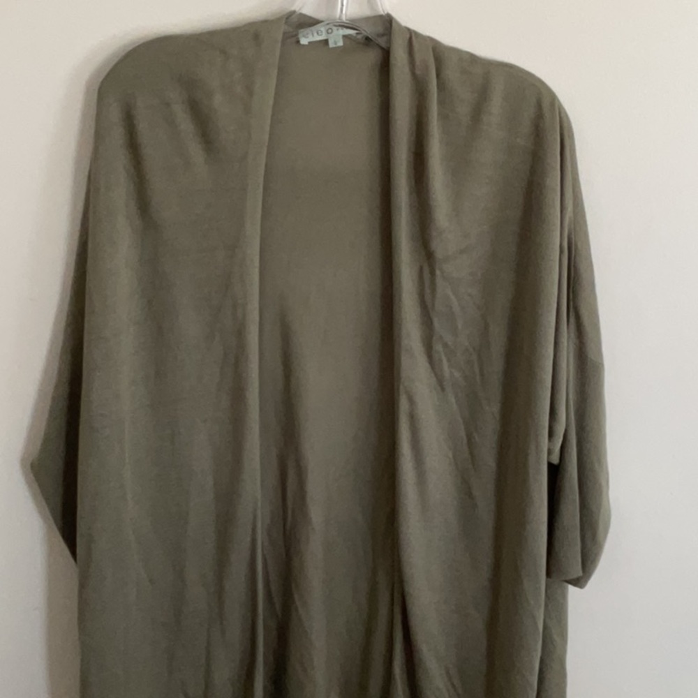 Cleo Women's Sweater in Olive